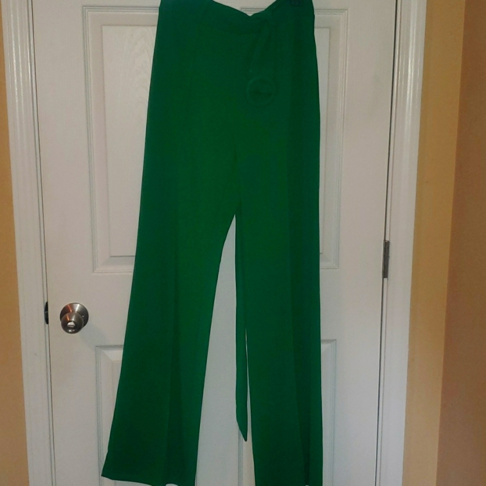 FashionNOVA Green Pant Size Large